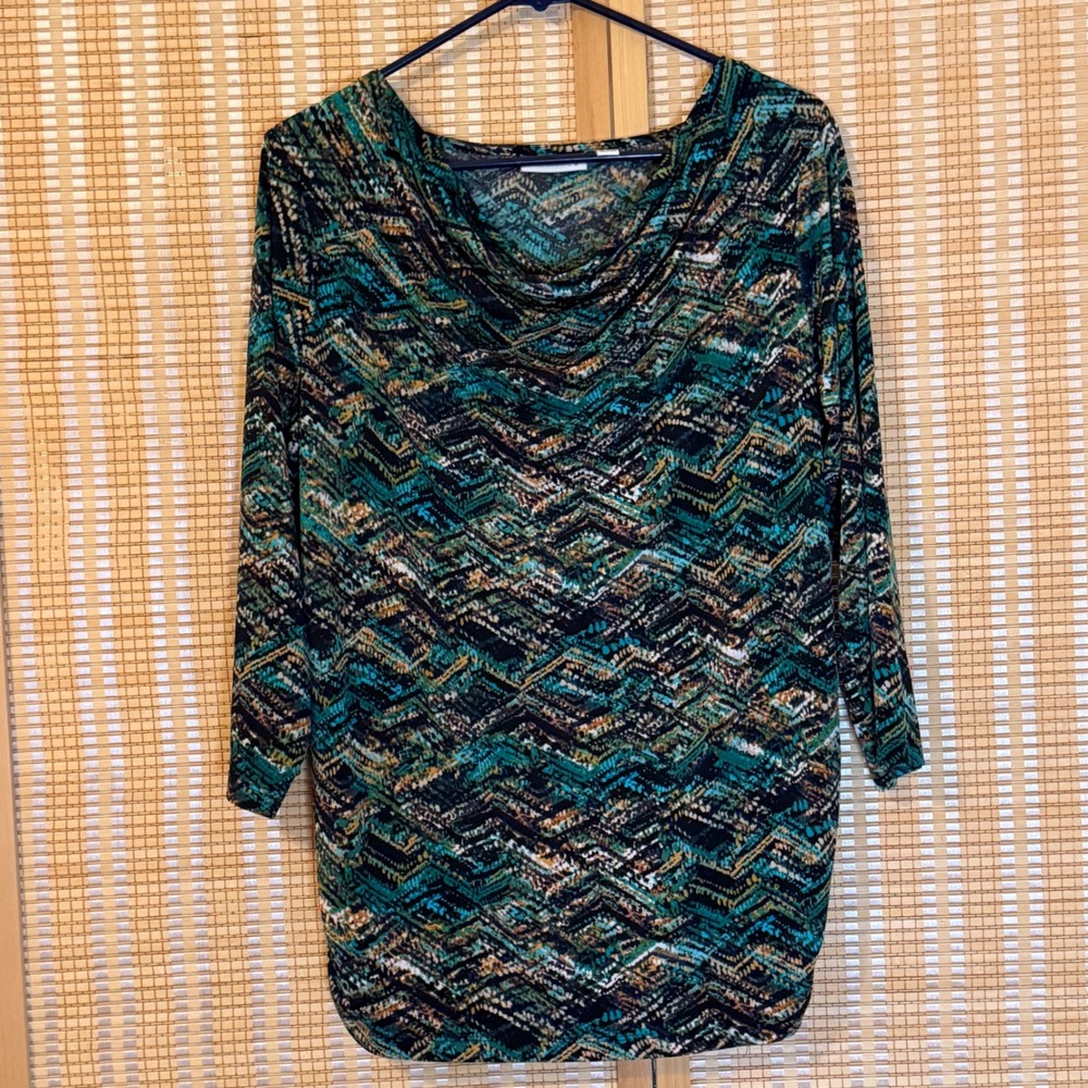 Susan Graver Liquid Knit Cowl Neck Top Teal Abstract Chevron 3/4 Sleeve XS Art‎